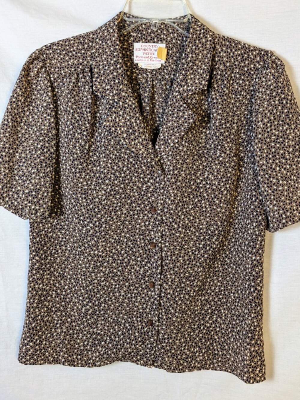 Vintage Country Sophisticates Brown Dainty Print Short Sleeve Button 8P Top - Picture 2 of 11
